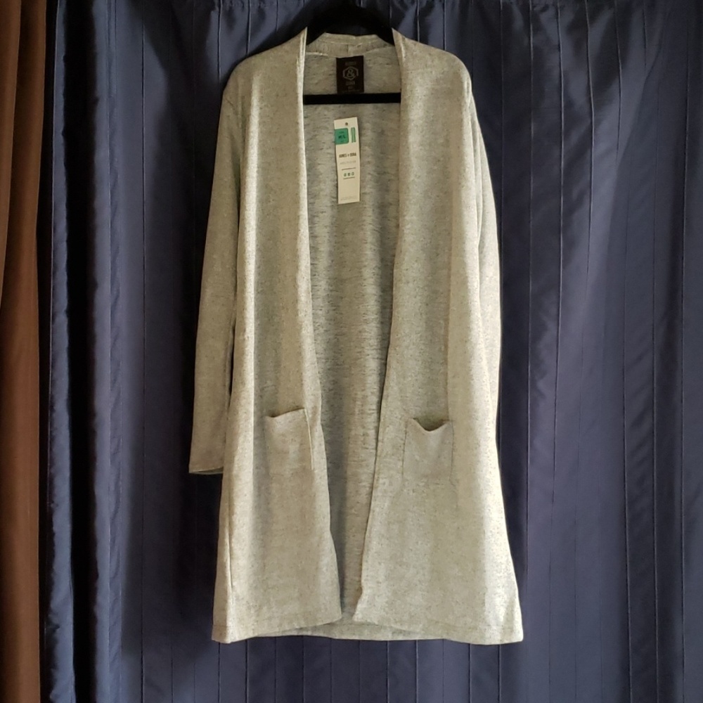 Agnes and Dora kids duster